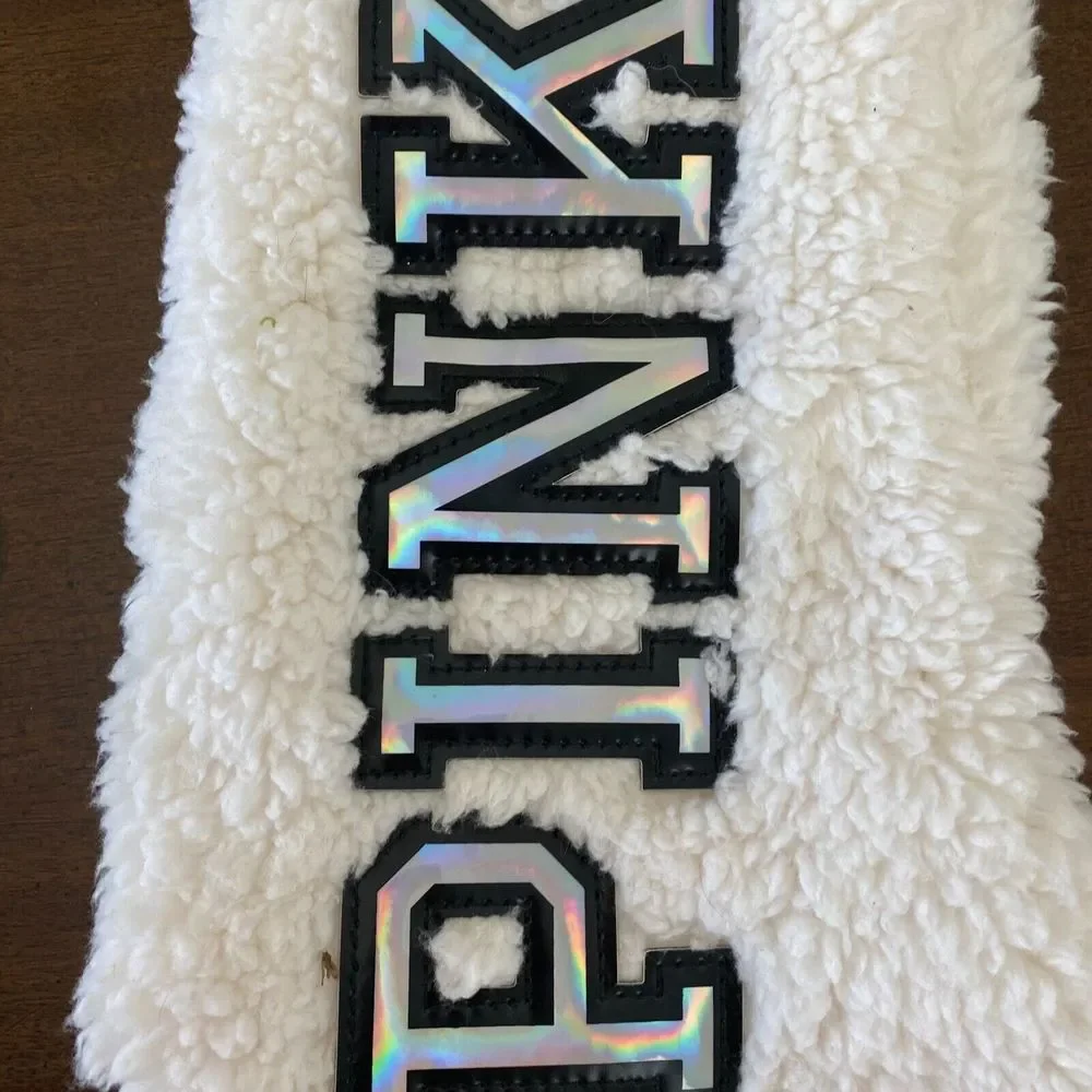 Victoria's Secret PINK Logo Faux Fur Sherpa Ivory Christmas Holiday Stocking - Picture 3 of 10